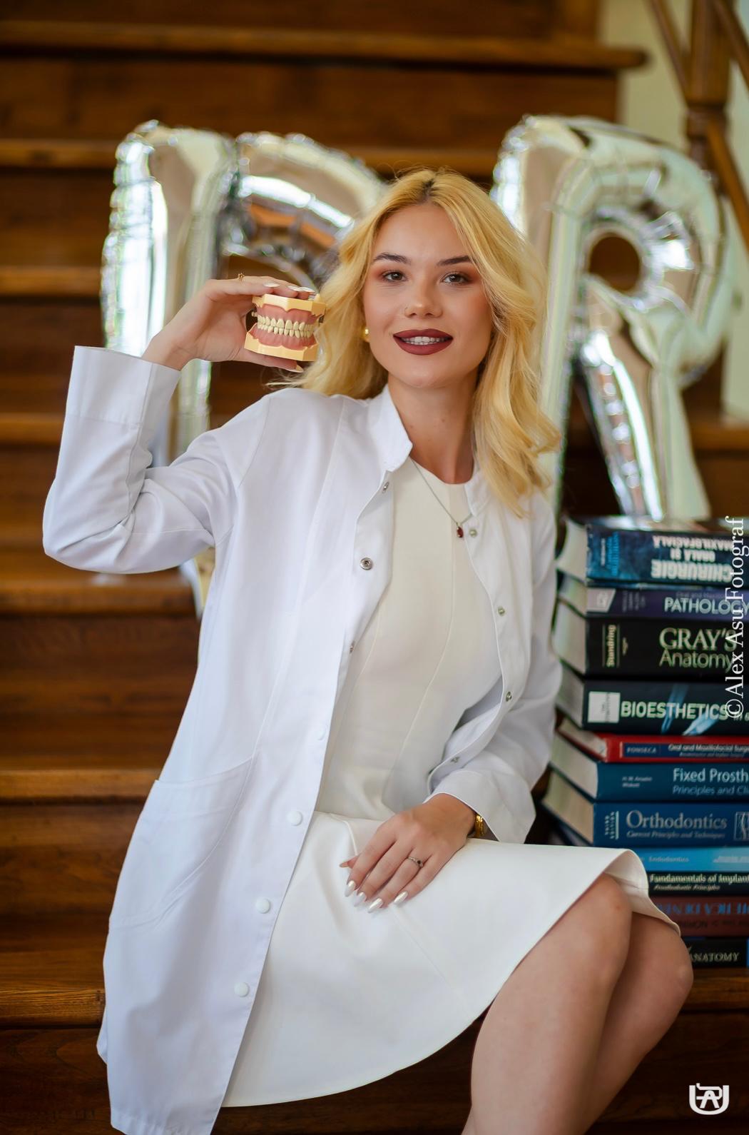 Dr. Diana Iacob - Medic Stomatologie Generala Craiova